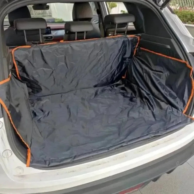 Trundil Dog Cargo Liner — Plastic